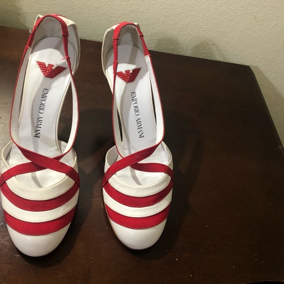 Women’s Emporio Armani Pumps - Picture 3 of 6